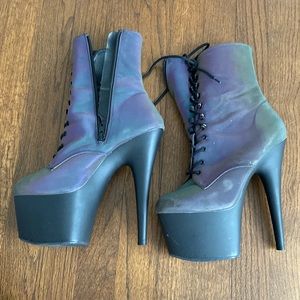 7 inch reflective pleasers size 9